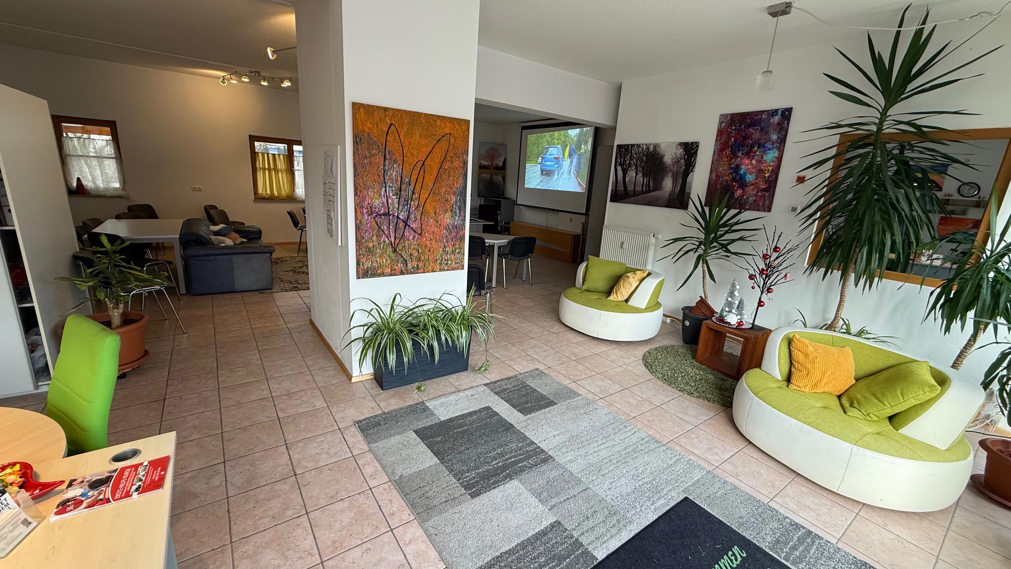 Fahrschule Aschmann Baldham – Innenraum / Büro